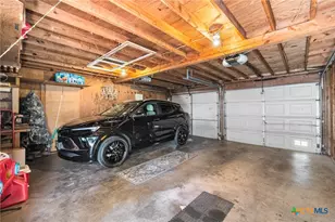 619 Strings Dr, San Antonio, TX 78216 - Photo 36