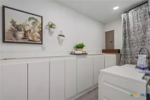 323 Patricia Rd, Georgetown, TX 78628 - Photo 38