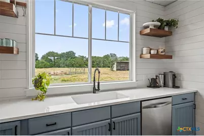 323 Patricia Road, Georgetown, TX 78628 - Photo 34