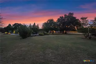 323 Patricia Rd, Georgetown, TX 78628 - Photo 44