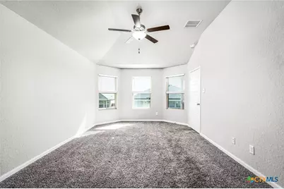 1117 Amber Lake, Seguin, TX 78155 - Photo 14