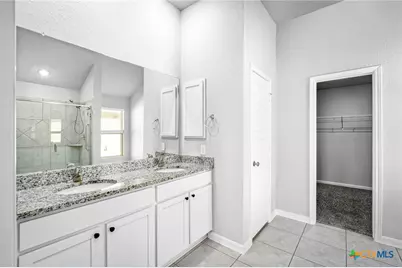 1117 Amber Lake, Seguin, TX 78155 - Photo 12