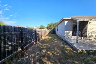 5115 Meridian Farm, San Antonio, TX 78244 - Photo 12