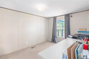 2105 FM1104, Kingsbury, TX 78638 - Photo 20