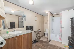 2105 FM1104, Kingsbury, TX 78638 - Photo 16