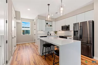 1208 N Academy Avenue #3201, New Braunfels, TX 78130 - Photo 4