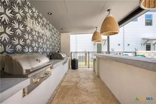 1208 N Academy Ave, New Braunfels, TX 78130 - Photo 12