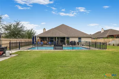 101 Sandstone Court, Victoria, TX 77904 - Photo 32