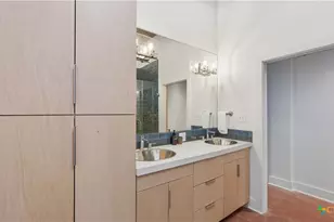 222 Losoya, San Antonio, TX 78205 - Photo 42