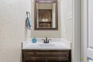 8203 Grand Oaks Ln, Killeen, TX 76542 - Photo 30