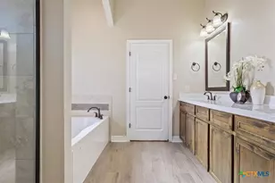 8203 Grand Oaks Ln, Killeen, TX 76542 - Photo 22