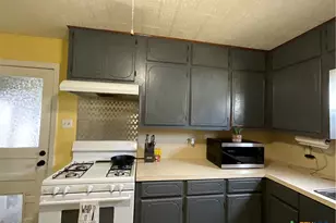 1309 La Valliere St, Victoria, TX 77901 - Photo 2