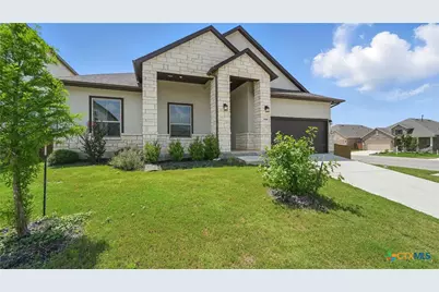 1606 Folk Victorian, New Braunfels, TX 78132 - Photo 2