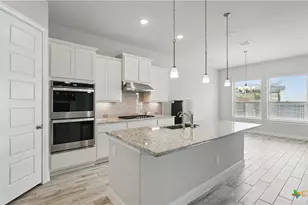 1606 Folk Victorian, New Braunfels, TX 78132 - Photo 22