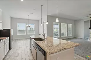 1606 Folk Victorian, New Braunfels, TX 78132 - Photo 18