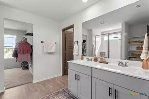 410 Kayden Pt, New Braunfels, TX 78130 - Photo 16