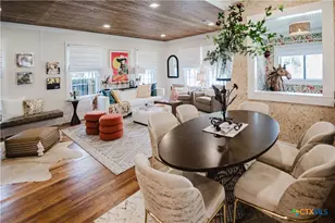 213 W Broadway St, Cuero, TX 77954 - Photo 8