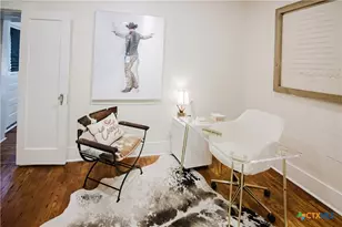 213 W Broadway St, Cuero, TX 77954 - Photo 10