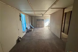 90 Jimmie Ln, Shepherd, TX 77371 - Photo 14