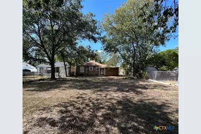 1103 S 49th Street, Temple, TX 76504 - Photo 12