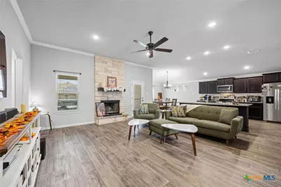 3212 Victoria Meadow Drive, Belton, TX 76513 - Photo 4