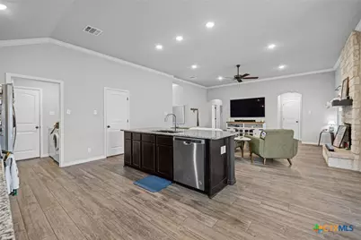 3212 Victoria Meadow Drive, Belton, TX 76513 - Photo 10