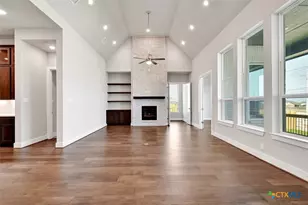 4714 Clover Field, Schertz, TX 78108 - Photo 10