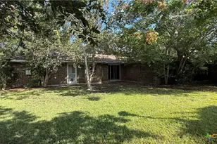 203 Longfellow Ln, Victoria, TX 77904 - Photo 26