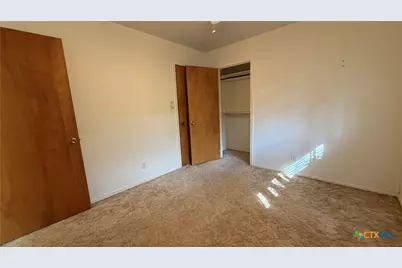 203 Longfellow Lane, Victoria, TX 77904 - Photo 20