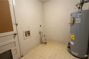 203 Longfellow Ln, Victoria, TX 77904 - Photo 24