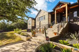 1341 Merlot, New Braunfels, TX 78132 - Photo 2