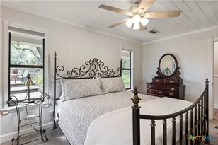 2905 Overview Dr, New Braunfels, TX 78132 - Photo 16