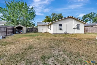 3401 Woodlawn Street, Victoria, TX 77901 - Photo 24