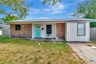 3401 Woodlawn St, Victoria, TX 77901 - Photo 2