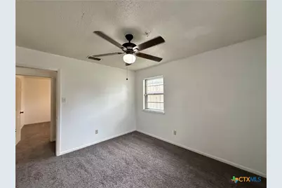 1904 Hill Street, Killeen, TX 76543 - Photo 32