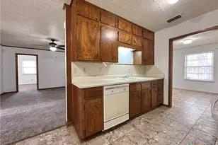 1904 Hill St, Killeen, TX 76543 - Photo 10