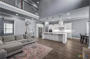 10281 Creekside Ln, Woodway, TX 76712 - Photo 8