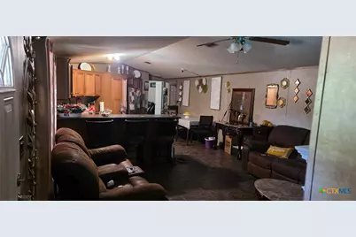 17375 Fm-725 Street, Seguin, TX 78155 - Photo 8