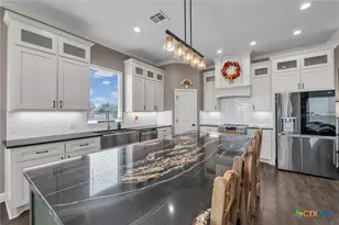 203 Hatter Dr, Moody, TX 76557 - Photo 8