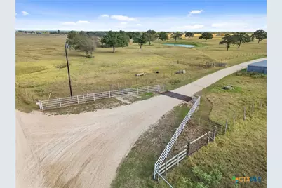 6492 State Highway 304, Harwood, TX 78632 - Photo 6