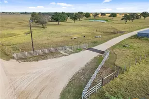 6492 State Hwy 304, Harwood, TX 78632 - Photo 6