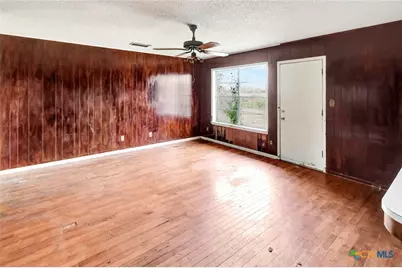 113 Wearden Drive, Victoria, TX 77904 - Photo 6