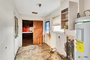 113 Wearden Dr, Victoria, TX 77904 - Photo 14