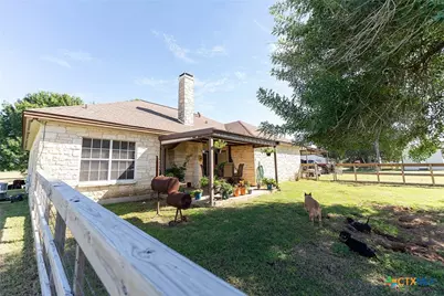 2542 Witter Road, Lockhart, TX 78644 - Photo 12