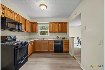 1104 Woodall Street, Belton, TX 76513 - Photo 10