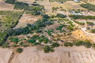 17520 Jackel Rd, Von Ormy, TX 78073 - Photo 8