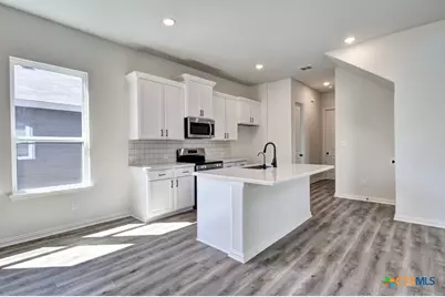 868 Farmhouse Trail, New Braunfels, TX 78130 - Photo 2