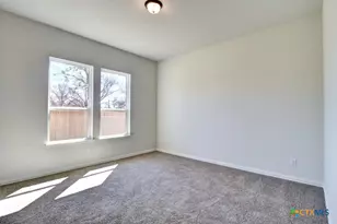 868 Farmhouse Trl, New Braunfels, TX 78130 - Photo 10