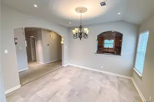 5423 Southern Oaks, San Antonio, TX 78261 - Photo 10