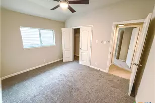 5423 Southern Oaks, San Antonio, TX 78261 - Photo 34